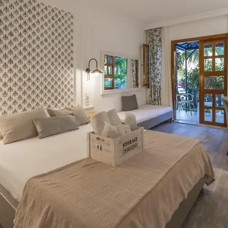 Selimhan Hotel *
